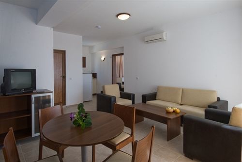 Aparthotel Lighthouse Свети-Влас Экстерьер фото